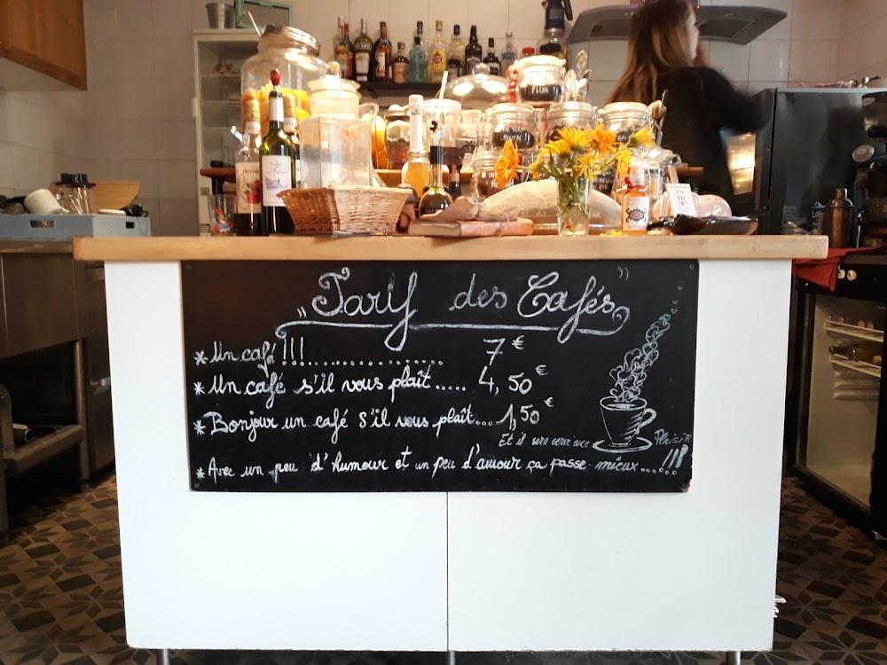La Petite Maison - Menu Image 1